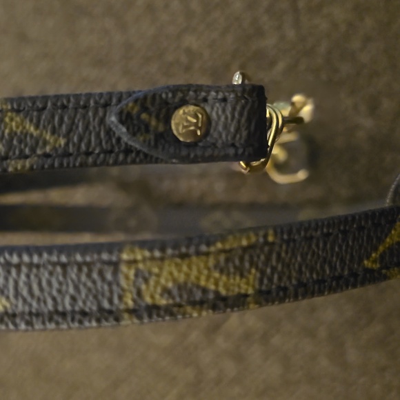 Louis Vitton strap - Picture 2 of 5